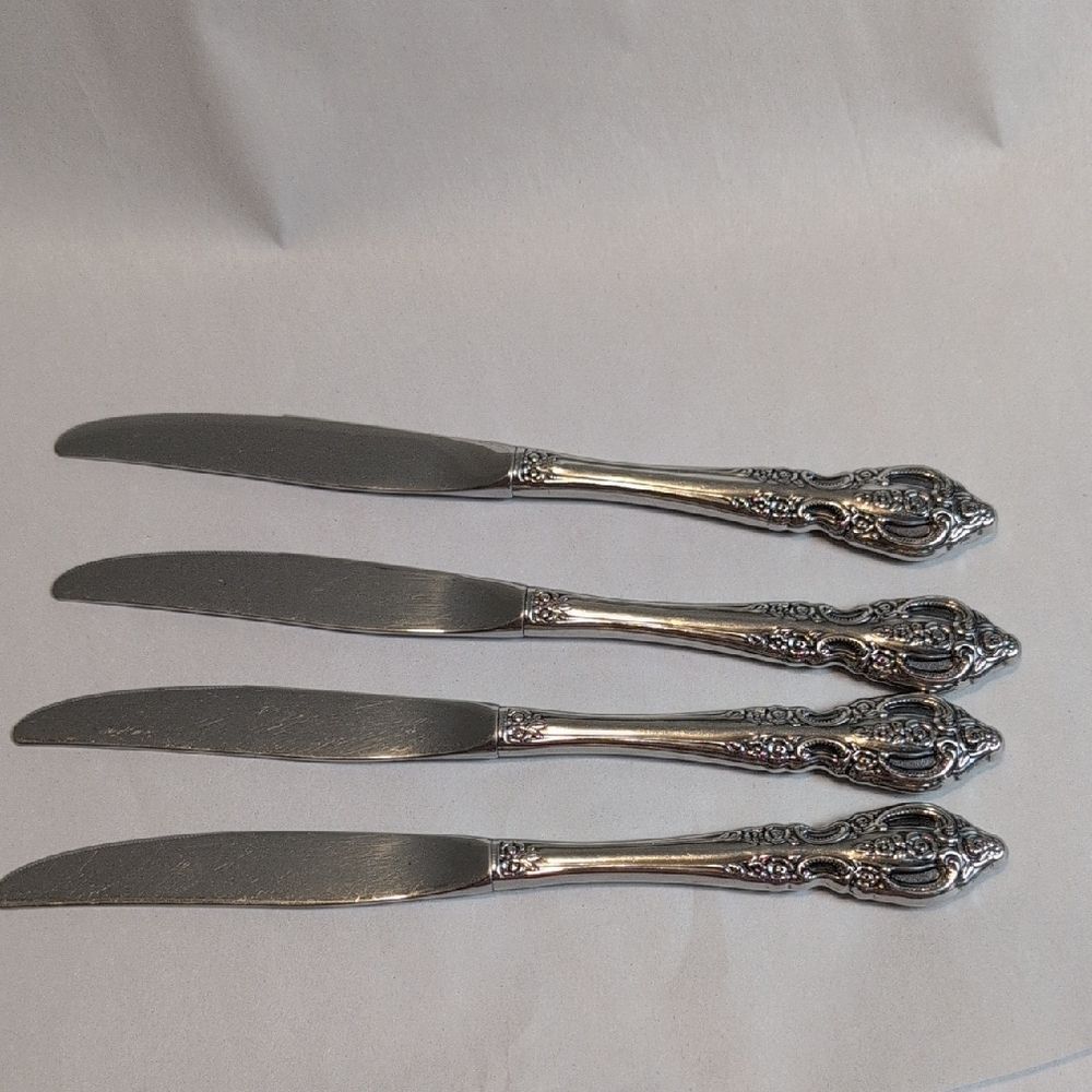 Ornate Stainless Modern Hollow Oneida Dinner Knives - Set of 4